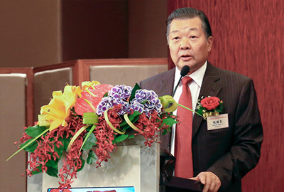 张国良主席在酒会现场致辞